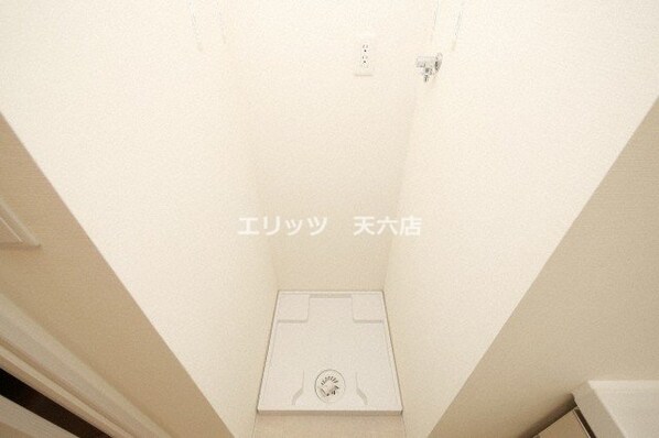 シーズンフラッツ梅田NORTHの物件内観写真